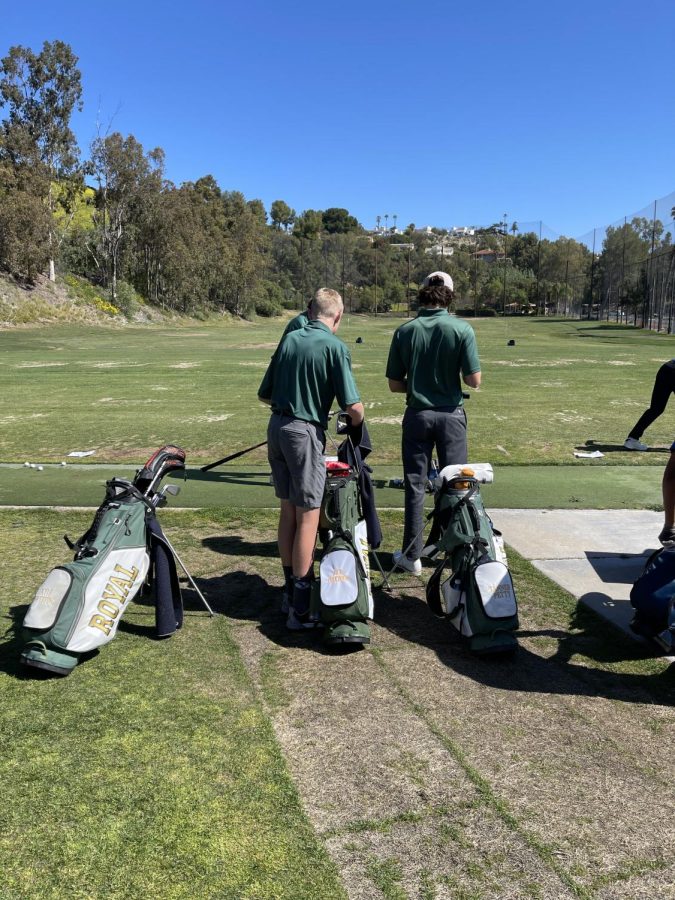 Seniors Kyle Sweeting and Tanner Petty, and freshman Jack Parkinson prepare for the Calabasas Coyote Invitational. 