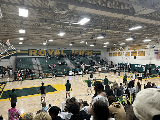 Highlander boys volleyball take on Simi High School in their second and final city rivalry match of the season. Our varsity is spotted on the left side of the court peppering to get warmed up to complete the three team win. 