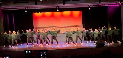 The Highlander dance team performing a 2000s remix. 