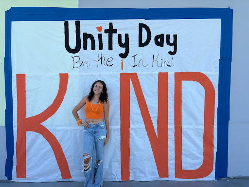 Senior Jenna Kalia showing her support for Unity Day.